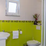 6 Bedroom In Дом отдыха *