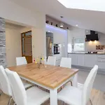 6 Bedroom In Дом отдыха